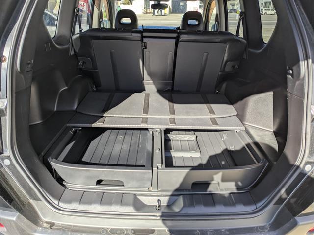 エクストレイル ２０Ｘ　切替４ＷＤ　インテリキー　カプロシート　ＨＩＤライト　フォグランプ　ＥＴＣ　ＡＢＳ　ドアバイザー（23枚目）