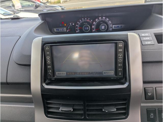 ヴォクシー ZS 4WD 両側パワースライドドア スマートキー プッシュスタート ナビ テレビ バックカメラ フリップタウンモニター リアエアコン HIDライト ミラーウィンカー ETC ワイパーデアイサー ABS(13枚目)