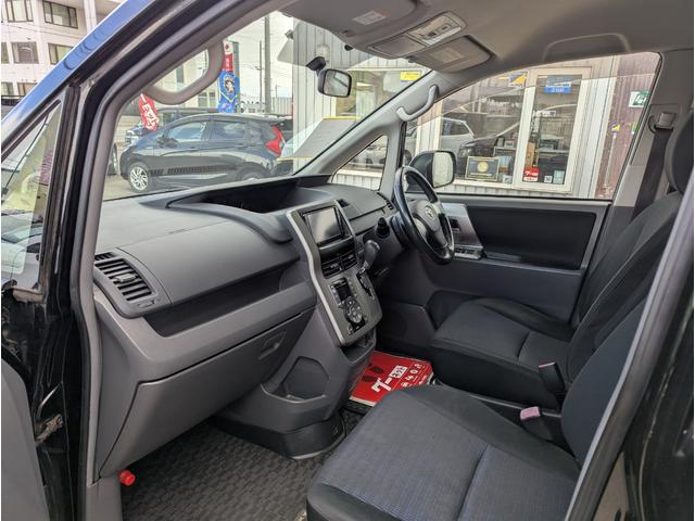 ヴォクシー ZS 4WD 両側パワースライドドア スマートキー プッシュスタート ナビ テレビ バックカメラ フリップタウンモニター リアエアコン HIDライト ミラーウィンカー ETC ワイパーデアイサー ABS(19枚目)