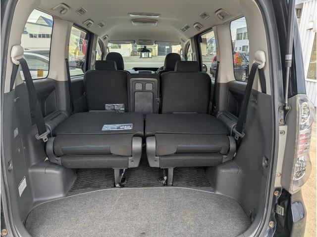 ヴォクシー ZS 4WD 両側パワースライドドア スマートキー プッシュスタート ナビ テレビ バックカメラ フリップタウンモニター リアエアコン HIDライト ミラーウィンカー ETC ワイパーデアイサー ABS(25枚目)