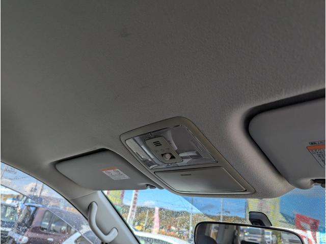 ヴォクシー ZS 4WD 両側パワースライドドア スマートキー プッシュスタート ナビ テレビ バックカメラ フリップタウンモニター リアエアコン HIDライト ミラーウィンカー ETC ワイパーデアイサー ABS(38枚目)