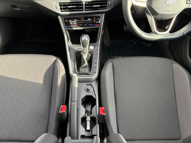 ポロ TSIアクティブ ナビ・テクノロジーパッケージ 元試乗車(18枚目)