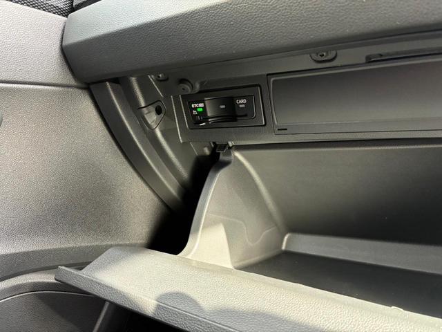 ポロ TSIアクティブ ナビ・テクノロジーパッケージ 元試乗車(21枚目)