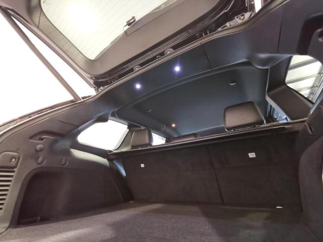 トレイルホーク 限定車 4WD ワンオーナー/禁煙車/ナビ/スマートキー/アダプティブクルーズコントロール/アルパイン製プレミアムサウンドシステム/レザーシート(スエードインサート入り)/パワーリアゲード(15枚目)