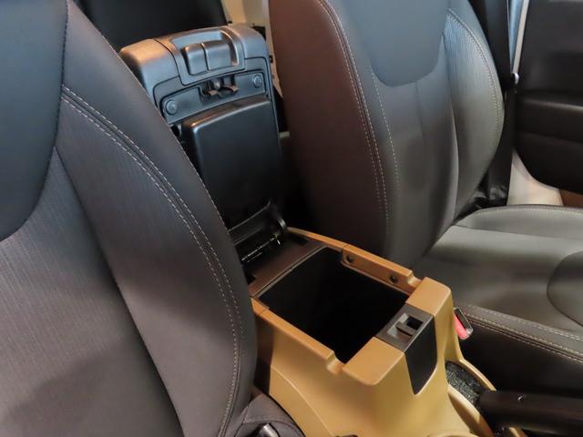 ジープ・ラングラーアンリミテッド （16枚目）