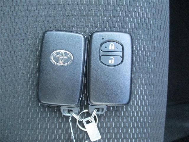 ヴィッツ トヨタ ｆ メモリーナビ バックモニター ｔｓｓ スマートキー ｅｔｃ ｌｅｄライトの中古車詳細 中古車検索ならkurutown クルタウン