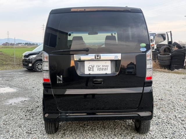 N-BOX G・ターボLパッケージ 4WD 両側電動スライドドア オートクルーズコントロール スマートキー アイドリングストップ 電動格納ミラー ベンチシート CVT 盗難防止システム ABS ESC アルミホイール 衝突安全ボディ(17枚目)