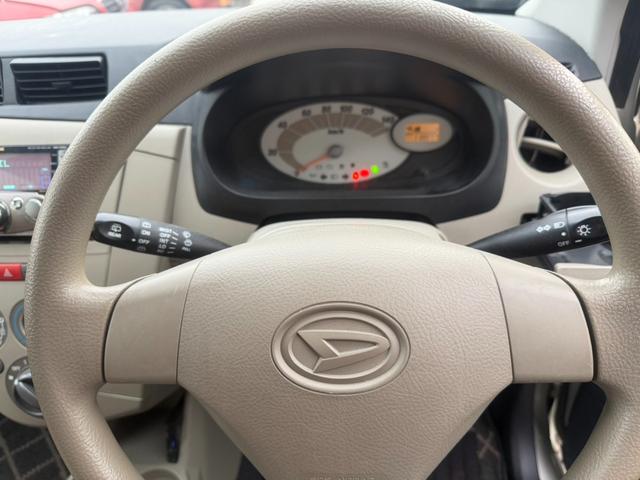 ミラ L 4WD ETC キーレスエントリー MT 盗難防止システム CD MD アルミホイール 衝突安全ボディ エアコン パワーステアリング パワーウィンドウ(3枚目)