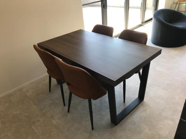 TOYOTA CROWN HYBRID ROYAL SALOON FOUR