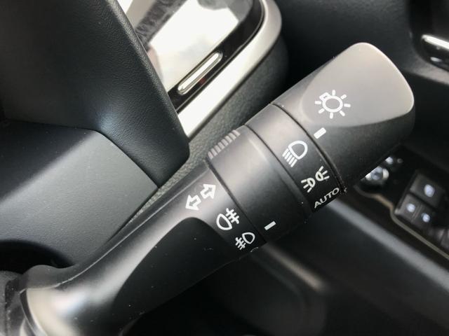 アルファード ２．５Ｓ　寒冷地仕ＷＡＣ　オートハイビーム　フルフラット　盗難防止　ＬＥＤヘッド　横滑防止装置　クルコン　スマートキー　キーレス　４ＷＤ　３列シート　レーンキープアシスト　オートライト　アイドルストップ　ソナー（29枚目）