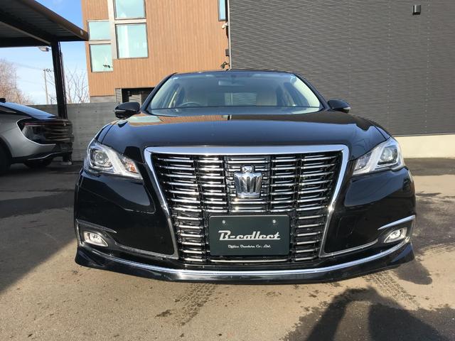 クラウン ロイヤルi-Four キーレス 横滑り防止機能 盗難防止装置 4WD LEDヘッドランプ クルーズコントロール オートライト エアバッグ スマートキー&プッシュスタート ABS(7枚目)