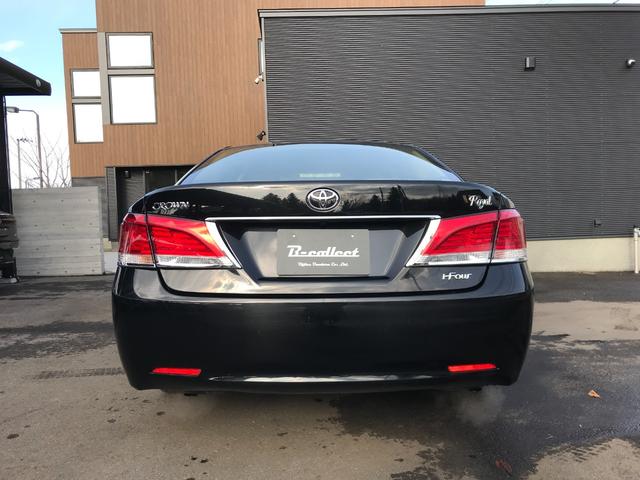 クラウン ロイヤルi-Four キーレス 横滑り防止機能 盗難防止装置 4WD LEDヘッドランプ クルーズコントロール オートライト エアバッグ スマートキー&プッシュスタート ABS(11枚目)