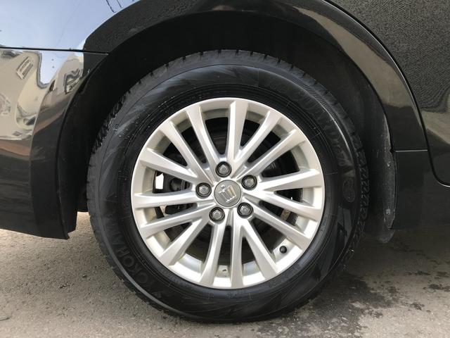 クラウン ロイヤルi-Four キーレス 横滑り防止機能 盗難防止装置 4WD LEDヘッドランプ クルーズコントロール オートライト エアバッグ スマートキー&プッシュスタート ABS(15枚目)