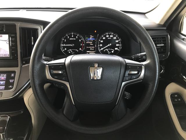 クラウン ロイヤルi-Four キーレス 横滑り防止機能 盗難防止装置 4WD LEDヘッドランプ クルーズコントロール オートライト エアバッグ スマートキー&プッシュスタート ABS(24枚目)