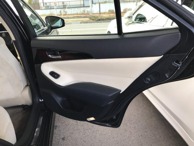 クラウン ロイヤルi-Four キーレス 横滑り防止機能 盗難防止装置 4WD LEDヘッドランプ クルーズコントロール オートライト エアバッグ スマートキー&プッシュスタート ABS(41枚目)