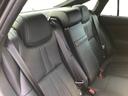 足元広々で、ゆったりとした後席ですね。　後席でノビノビ、リラックス快適な空間でドライブはいかがですか。