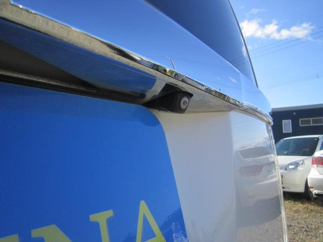 N-BOXカスタム G・Lパッケージ 4WD ワンオーナー車 パワースライドドア 社外ナビ&フルセグTV Bカメラ E/Gスターター ドラレコ ETC HID フォグ 社外アルミ 記録簿 冬タイヤ+アルミセット積込み 1年間走行無制限保証(16枚目)