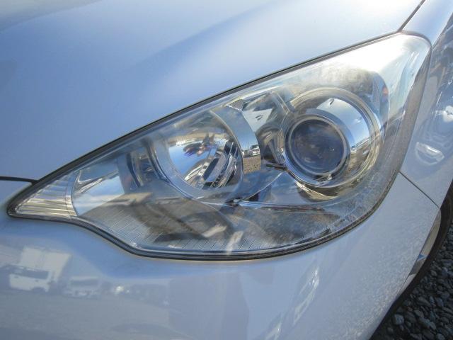 アクア Ｇ　１オーナー　純正エアロ　ナビ＆フルセグＴＶ　Ｂｉｕｅｔｏｏｔｈ　スマートキー　エンスタ　Ｐスタート　シートヒーター　ＥＴＣ　純正１６ＡＷ　ドアバイザー　記録簿　スタッドレス＋アルミセット積込み（3枚目）