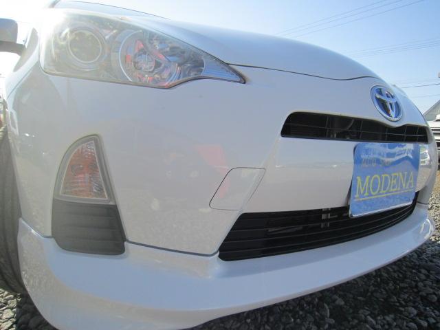 アクア Ｇ　１オーナー　純正エアロ　ナビ＆フルセグＴＶ　Ｂｉｕｅｔｏｏｔｈ　スマートキー　エンスタ　Ｐスタート　シートヒーター　ＥＴＣ　純正１６ＡＷ　ドアバイザー　記録簿　スタッドレス＋アルミセット積込み（5枚目）