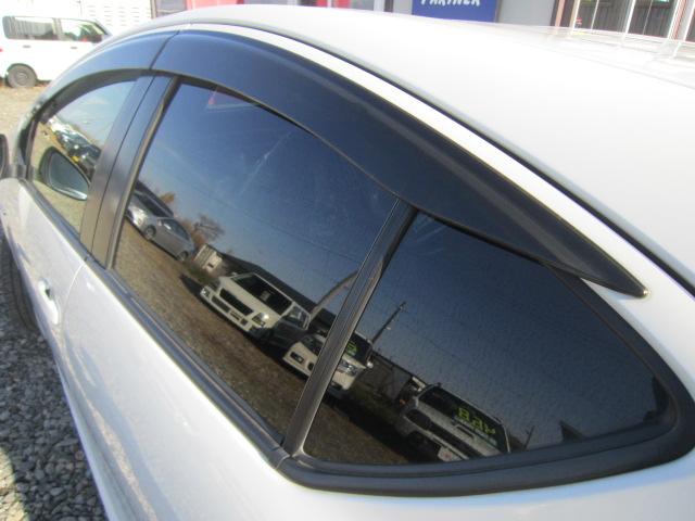 アクア Ｇ　１オーナー　純正エアロ　ナビ＆フルセグＴＶ　Ｂｉｕｅｔｏｏｔｈ　スマートキー　エンスタ　Ｐスタート　シートヒーター　ＥＴＣ　純正１６ＡＷ　ドアバイザー　記録簿　スタッドレス＋アルミセット積込み（19枚目）