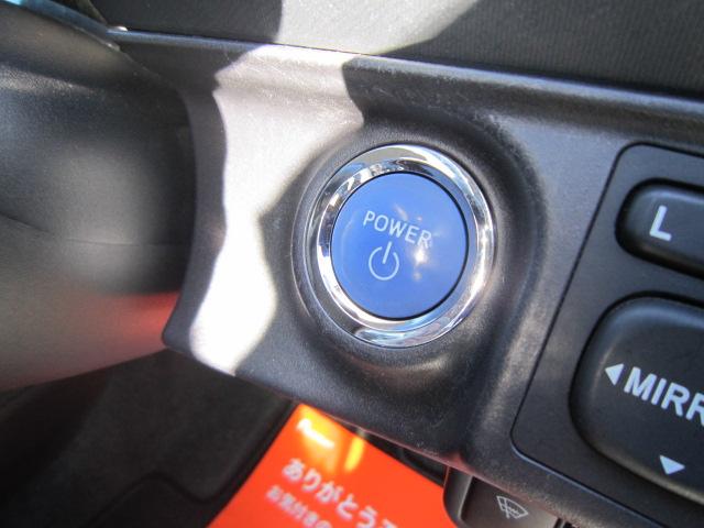 アクア Ｇ　１オーナー　純正エアロ　ナビ＆フルセグＴＶ　Ｂｉｕｅｔｏｏｔｈ　スマートキー　エンスタ　Ｐスタート　シートヒーター　ＥＴＣ　純正１６ＡＷ　ドアバイザー　記録簿　スタッドレス＋アルミセット積込み（21枚目）