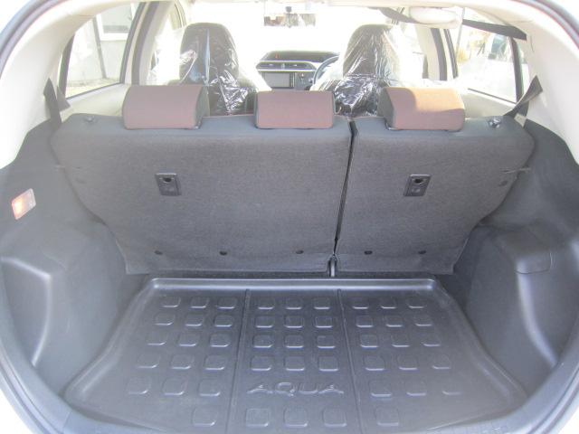 アクア Ｇ　１オーナー　純正エアロ　ナビ＆フルセグＴＶ　Ｂｉｕｅｔｏｏｔｈ　スマートキー　エンスタ　Ｐスタート　シートヒーター　ＥＴＣ　純正１６ＡＷ　ドアバイザー　記録簿　スタッドレス＋アルミセット積込み（37枚目）