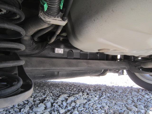 アクア Ｇ　１オーナー　純正エアロ　ナビ＆フルセグＴＶ　Ｂｉｕｅｔｏｏｔｈ　スマートキー　エンスタ　Ｐスタート　シートヒーター　ＥＴＣ　純正１６ＡＷ　ドアバイザー　記録簿　スタッドレス＋アルミセット積込み（40枚目）