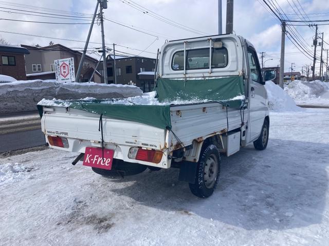 クリッパートラック 　４ｗｄ　　エアコン　パワーステアリング（6枚目）