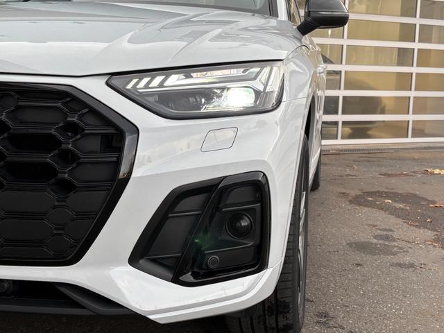 Ｑ５ ４０ＴＤＩクワトロ　Ｓライン　☆元弊社試乗車　／　特別仕様車☆　Ｓｌｉｎｅ　ｄｙｎａｍｉｃ　ｅｄｉｔｉｏｎパッケージ　Ｓｌｉｎｅプラスパッケージ　コンフォートパッケージ　ブラックスタイリングパッケージ　ファインナッパレザー（3枚目）