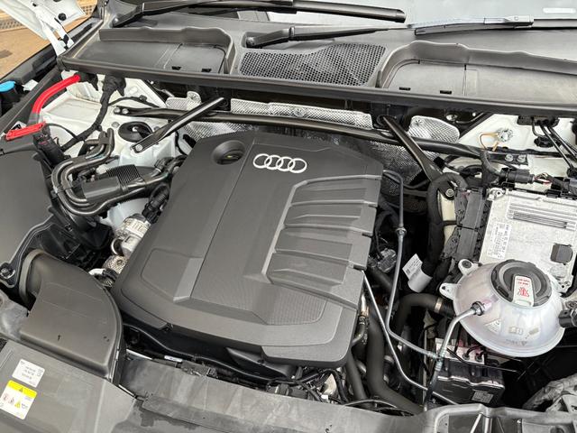 Ｑ５ ４０ＴＤＩクワトロ　Ｓライン　☆元弊社試乗車　／　特別仕様車☆　Ｓｌｉｎｅ　ｄｙｎａｍｉｃ　ｅｄｉｔｉｏｎパッケージ　Ｓｌｉｎｅプラスパッケージ　コンフォートパッケージ　ブラックスタイリングパッケージ　ファインナッパレザー（5枚目）