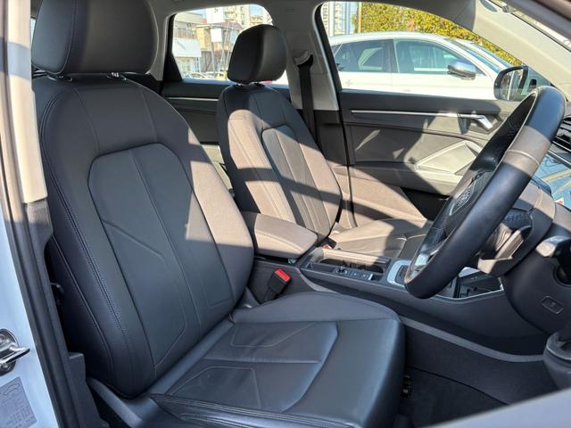 Ｑ３ ３５ＴＤＩクワトロアドバンスド　コンビニエンス＆アシスタンスパッケージ　ＴＶチューナー　ラグジュアリーパッケージ　テクノロジーパッケージ　ステアリングホイール３スポークレザー（14枚目）