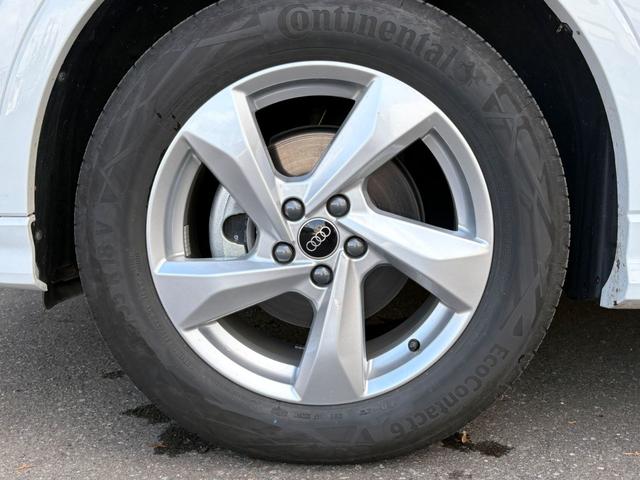 Ｑ３ ３５ＴＤＩクワトロアドバンスド　コンビニエンス＆アシスタンスパッケージ　ＴＶチューナー　ラグジュアリーパッケージ　テクノロジーパッケージ　ステアリングホイール３スポークレザー（46枚目）