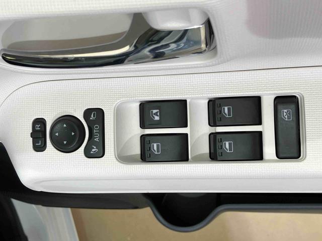 ムーヴキャンバス ストライプスＧ　４ＷＤ　両側電動スライドドア　全周囲カメラ　シートヒーター　オートマチックハイビーム　ＵＳＢ入力端子　オートライト　衝突防止システム　レーンアシスト　スマートキー　記録簿　ワンオーナー　エアバッグ（6枚目）