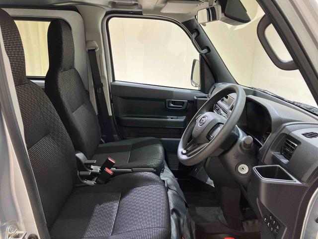 ハイゼットカーゴ DX 4WD 両側スライドドア アイドリングストップ オートマチックハイビーム オートライト 衝突防止システム レーンアシスト キーレスエントリー 記録簿 ワンオーナー エアバッグ エアコン ABS(3枚目)