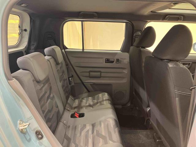 タフト Ｇターボ　クロムベンチャー　４ＷＤ　シートヒーター　ターボ　アイドリングストップ　オートマチックハイビーム　オートライト　衝突防止システム　ＬＥＤヘッドランプ　レーンアシスト　スマートキー　記録簿　ワンオーナー　エアバッグ（4枚目）