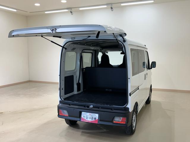 ハイゼットカーゴ DX 4WD 両側スライドドア アイドリングストップ オートマチックハイビーム オートライト 衝突防止システム レーンアシスト キーレスエントリー 記録簿 ワンオーナー エアバッグ エアコン ABS(15枚目)