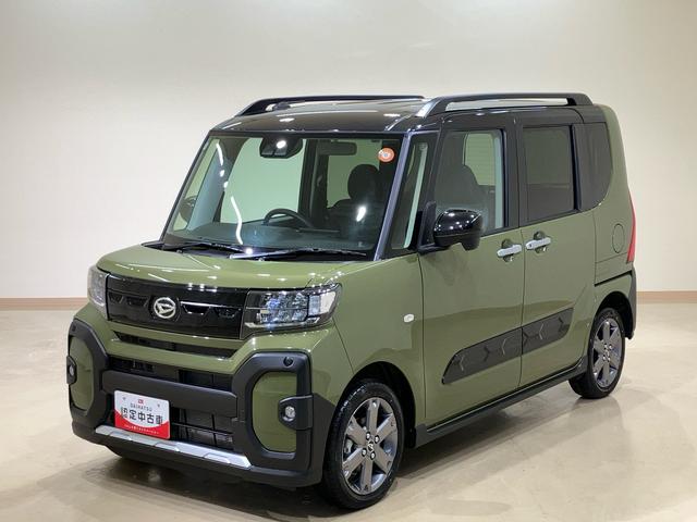 タント ファンクロスターボ 4WD 両側電動スライドドア シートヒーター ターボ アイドリングストップ オートマチックハイビーム USB入力端子 オートライト 衝突防止システム LEDヘッドランプ レーンアシスト スマートキー(21枚目)