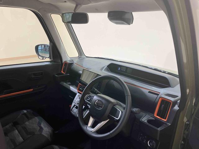 タント ファンクロスターボ 4WD 両側電動スライドドア シートヒーター ターボ アイドリングストップ オートマチックハイビーム USB入力端子 オートライト 衝突防止システム LEDヘッドランプ レーンアシスト スマートキー(24枚目)