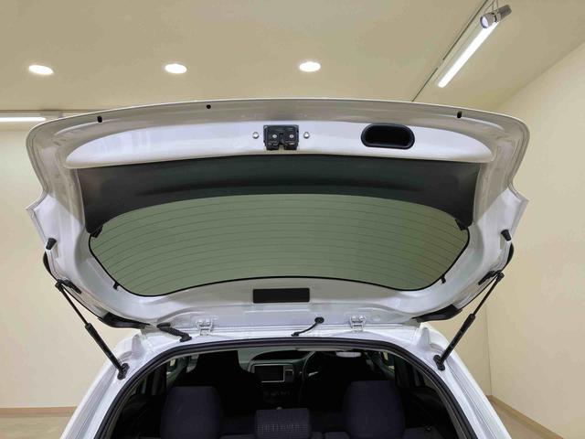 ヴィッツ F(32枚目)