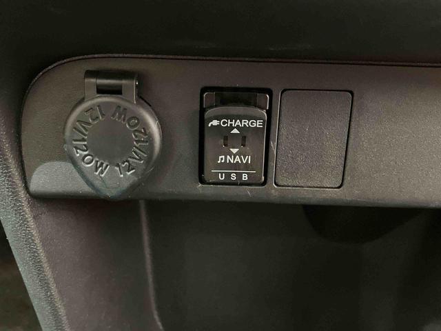 ムーヴキャンバス ＧメイクアップＶＳ　ＳＡＩＩＩ　４ＷＤ　スマートキー　記録簿　禁煙車　ワンオーナー　エアバッグ　エアコン　パワーステアリング　パワーウィンドウ　ＣＤ　ＡＢＳ（29枚目）