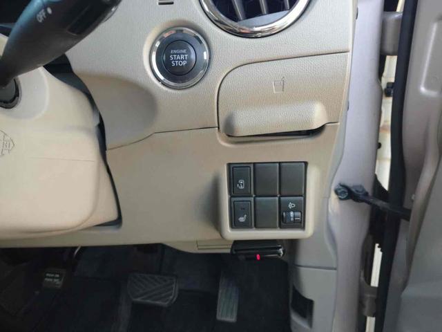 ルークス Ｇ　４ＷＤ　ＥＴＣ　電動スライドドア　スマートキー　電動格納ミラー　シートヒーター　ベンチシート　ＣＶＴ　盗難防止システム　ＡＢＳ　ＣＤ　アルミホイール　衝突安全ボディ　エアコン　パワーステアリング（6枚目）