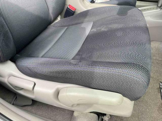 インサイト L アルミホイール HID CVT キーレスエントリー 電動格納ミラー 盗難防止システム CD ミュージックプレイヤー接続可 衝突安全ボディ ABS ESC エアコン パワーステアリング パワーウィンドウ(47枚目)