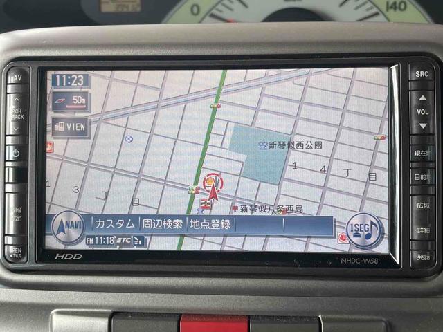 タント X 4WD ETC スライドドア ナビ TV スマートキー ベンチシート AT 盗難防止システム ABS 衝突安全ボディ エアコン パワーステアリング パワーウィンドウ(4枚目)