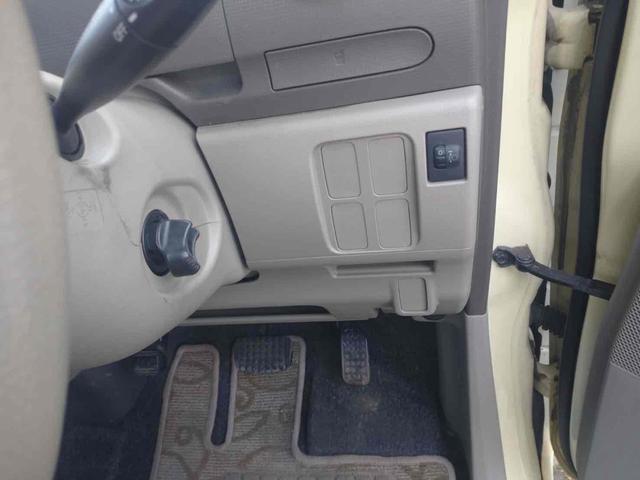 タント X 4WD ETC スライドドア ナビ TV スマートキー ベンチシート AT 盗難防止システム ABS 衝突安全ボディ エアコン パワーステアリング パワーウィンドウ(8枚目)