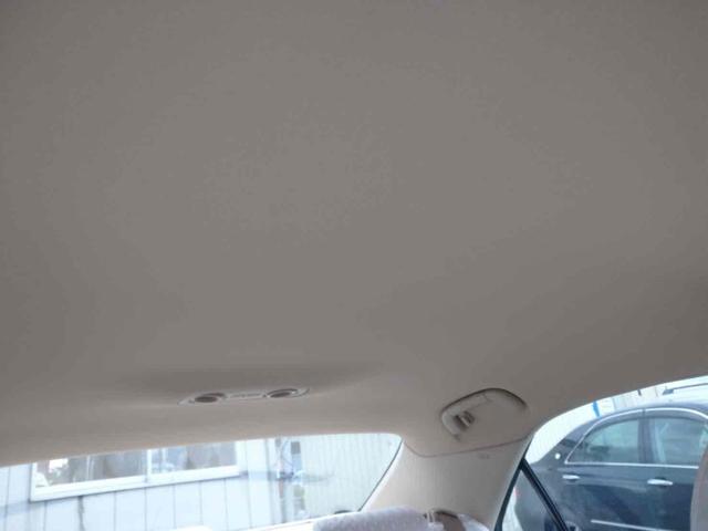 クラウン Rサルーンi-Four60thスペシャルED 4WD ETC オートクルーズコントロール バックカメラ ナビ アルミホイール HID AT スマートキー 電動格納ミラー 盗難防止システム パワーシート CD MD 衝突安全ボディ ABS ESC(26枚目)