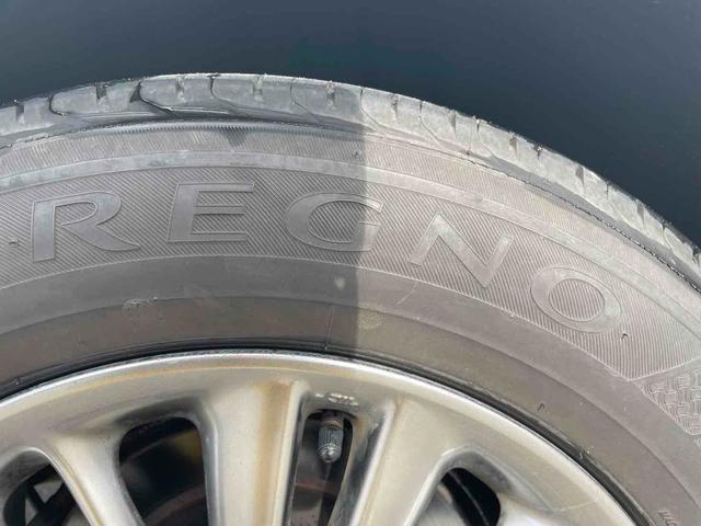 クラウン Rサルーンi-Four60thスペシャルED 4WD ETC オートクルーズコントロール バックカメラ ナビ アルミホイール HID AT スマートキー 電動格納ミラー 盗難防止システム パワーシート CD MD 衝突安全ボディ ABS ESC(29枚目)