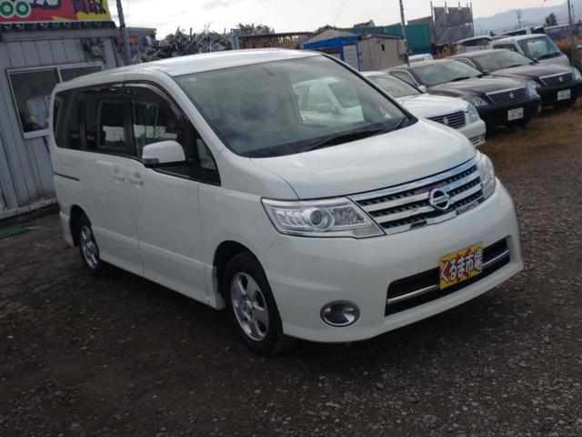 セレナ ハイウェイスター　Ｖセレクション　４ＷＤ　ＥＴＣ　ナビ　ＴＶ　両側電動スライドドア　オートライト　ＨＩＤ　スマートキー　電動格納ミラー　後席モニター　３列シート　ウォークスルー　ＣＶＴ　アルミホイール　盗難防止システム　衝突安全ボディ（13枚目）