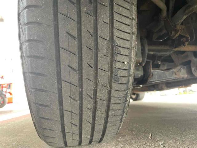 セレナ ハイウェイスター　Ｖセレクション　４ＷＤ　ＥＴＣ　ナビ　ＴＶ　両側電動スライドドア　オートライト　ＨＩＤ　スマートキー　電動格納ミラー　後席モニター　３列シート　ウォークスルー　ＣＶＴ　アルミホイール　盗難防止システム　衝突安全ボディ（32枚目）