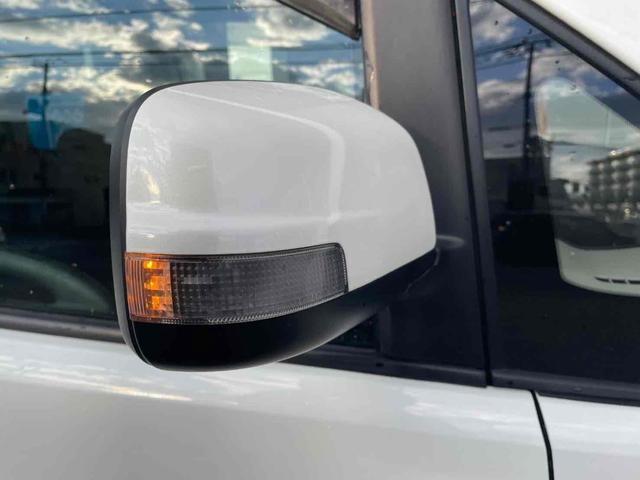 セレナ ハイウェイスター　Ｖセレクション　４ＷＤ　ＥＴＣ　ナビ　ＴＶ　両側電動スライドドア　オートライト　ＨＩＤ　スマートキー　電動格納ミラー　後席モニター　３列シート　ウォークスルー　ＣＶＴ　アルミホイール　盗難防止システム　衝突安全ボディ（37枚目）