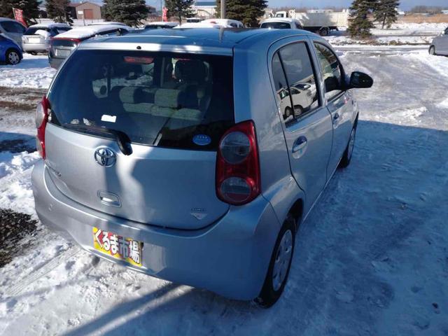 パッソ Ｘ　クツロギ　４ＷＤ　ドライブレコーダー　ＥＴＣ　スマートキー　電動格納ミラー　ＣＶＴ　盗難防止システム　衝突安全ボディ　記録簿　ベンチシート　ＡＢＳ　ＣＤ　ＭＤ　エアコン　パワーステアリング　パワーウィンドウ（16枚目）